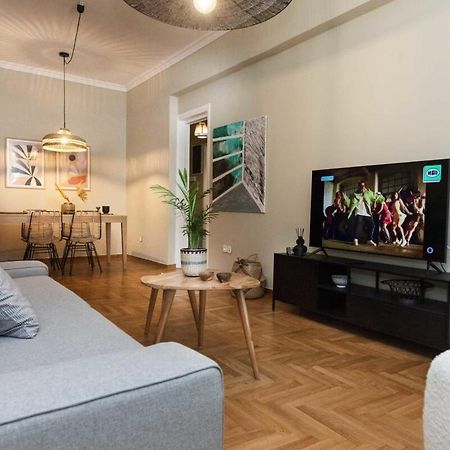 Pagrati Urban Oasis Getaway 2Bd Apt With Balcony Athén Kültér fotó