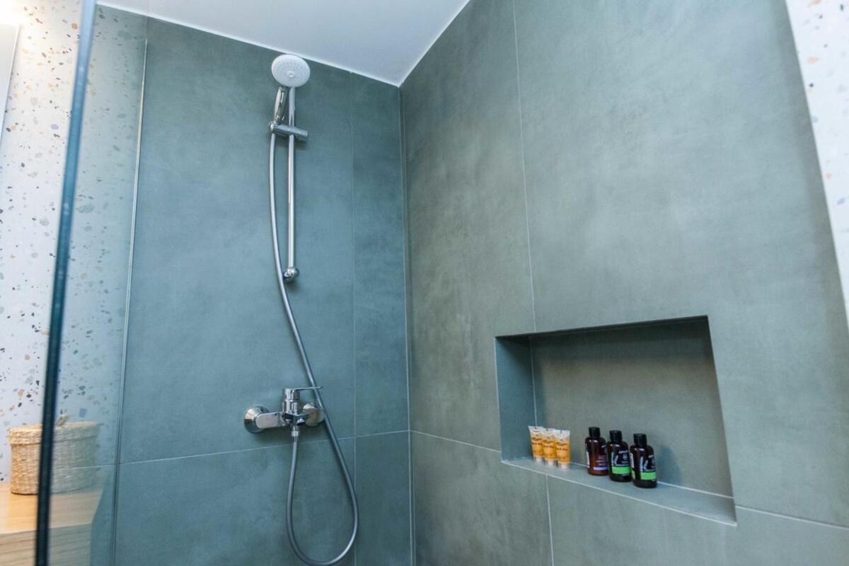 Pagrati Urban Oasis Getaway 2Bd Apt With Balcony Athén Kültér fotó