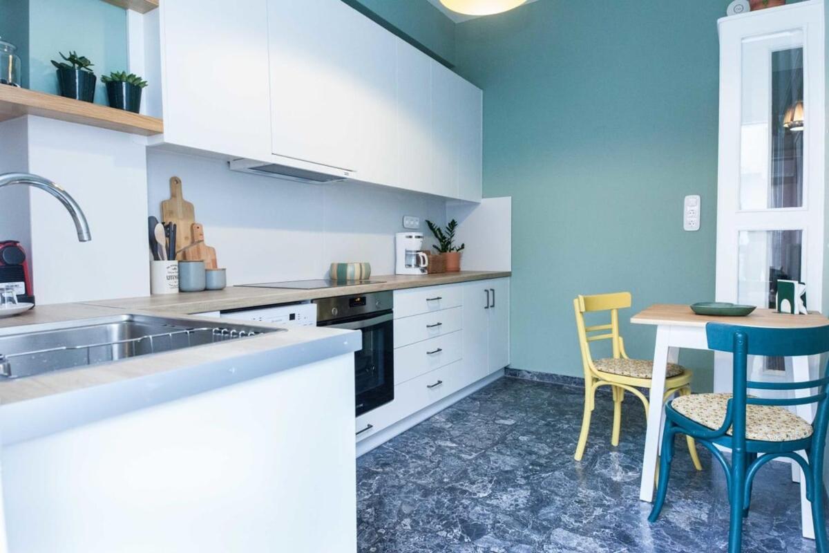 Pagrati Urban Oasis Getaway 2Bd Apt With Balcony Athén Kültér fotó
