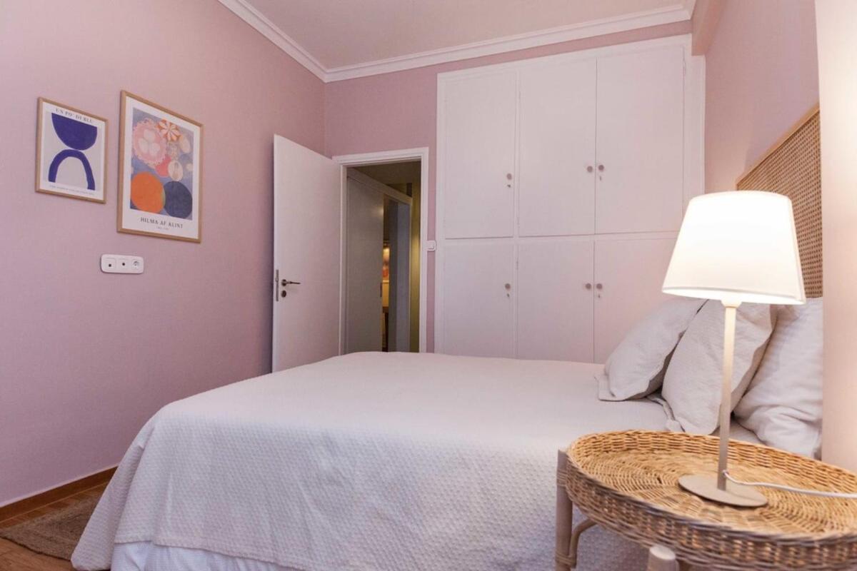 Pagrati Urban Oasis Getaway 2Bd Apt With Balcony Athén Kültér fotó