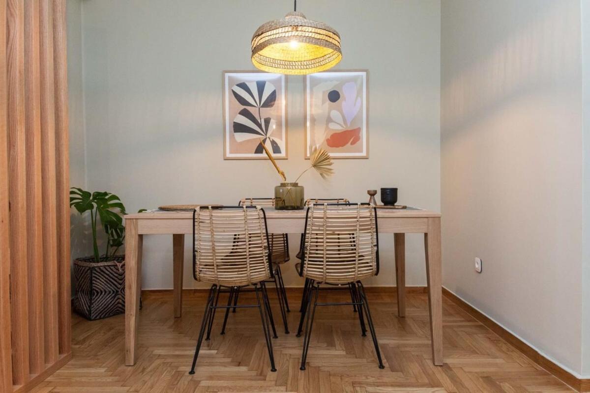Pagrati Urban Oasis Getaway 2Bd Apt With Balcony Athén Kültér fotó